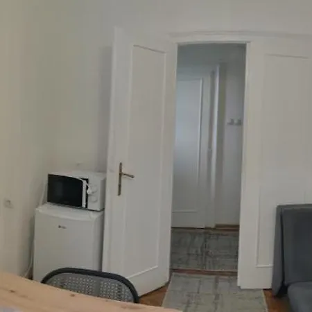 Vuk 1 * Belgrade